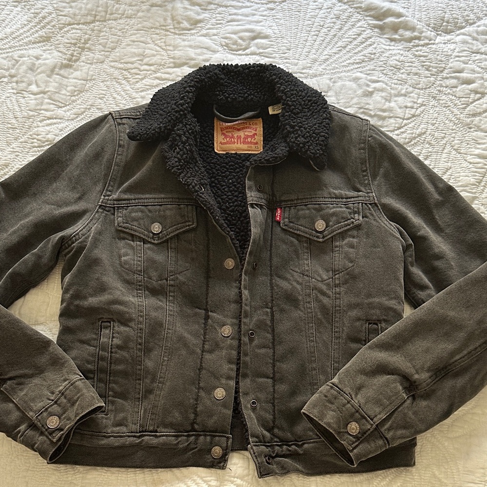 Levi's Sherpa Trucker Jacket